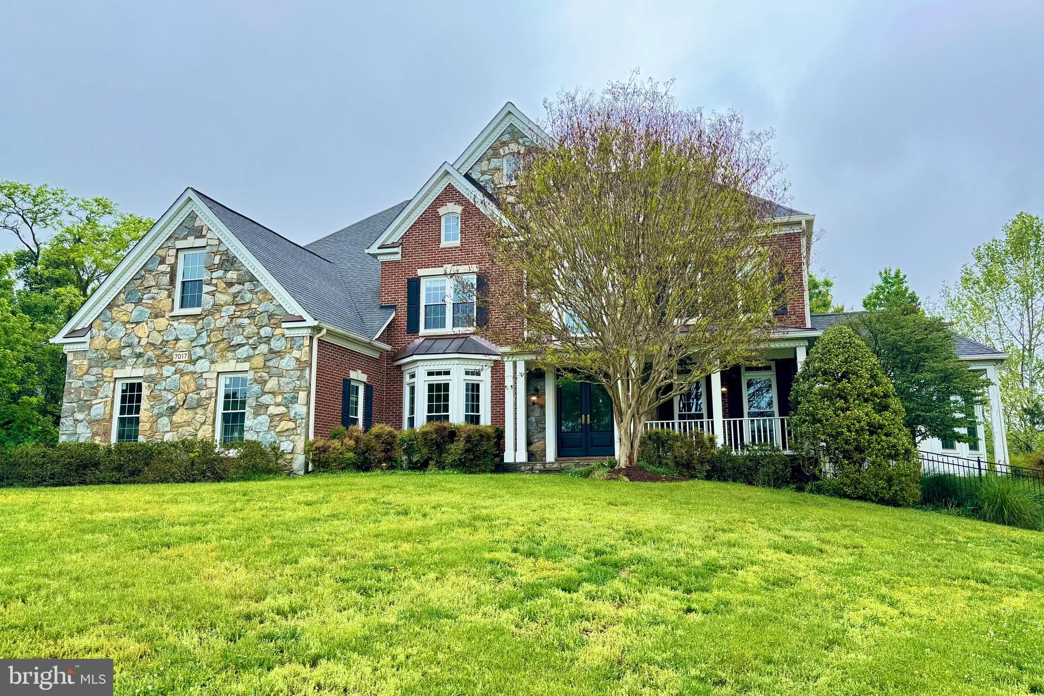 BROOKEFIELD - Residential