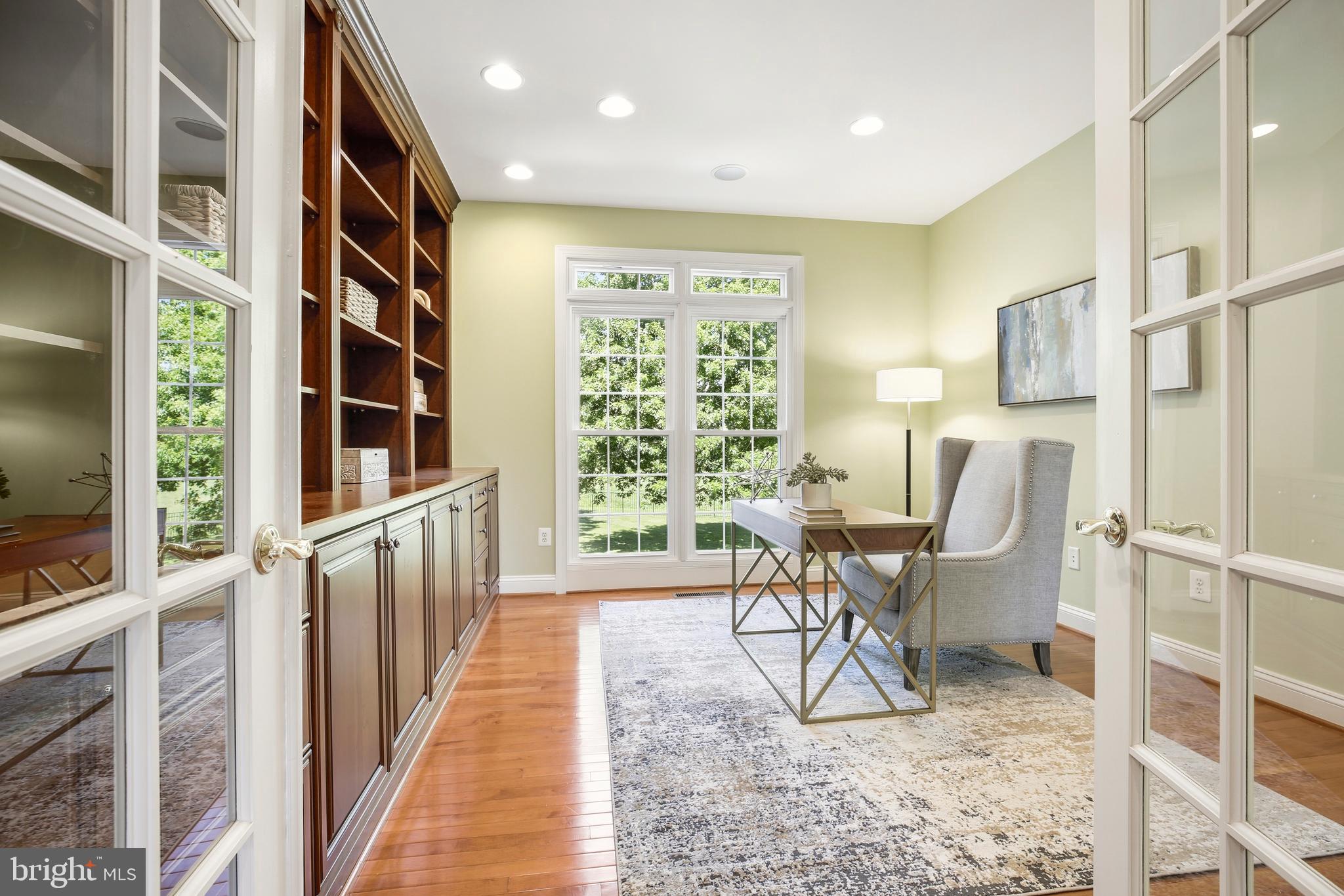 BROOKEFIELD - Residential
