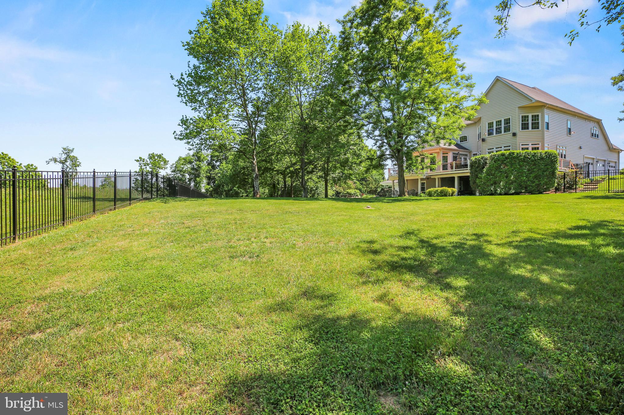 BROOKEFIELD - Residential