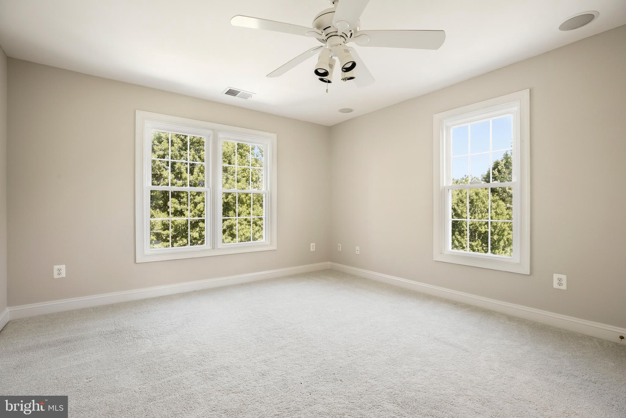 BROOKEFIELD - Residential
