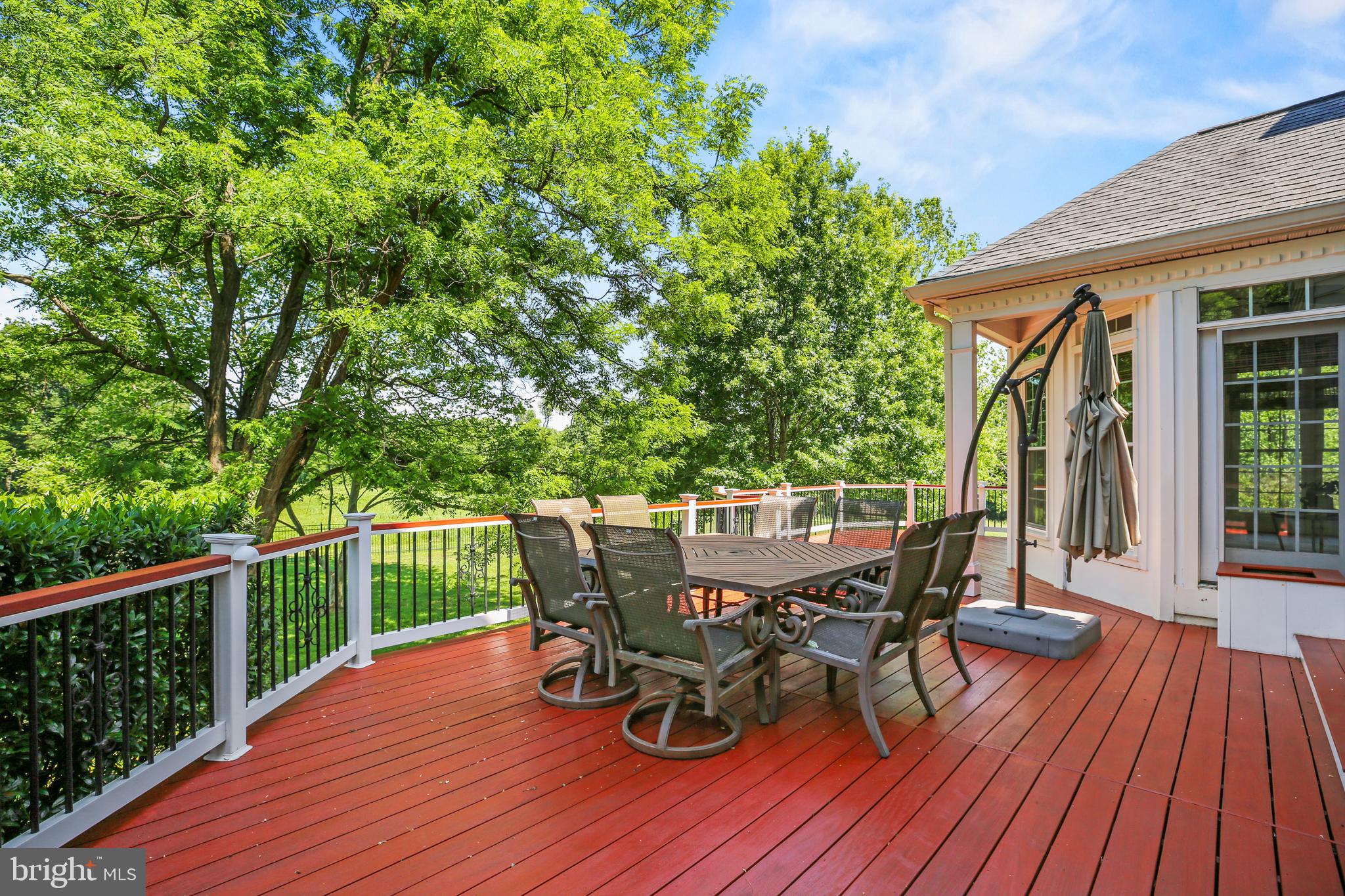 BROOKEFIELD - Residential