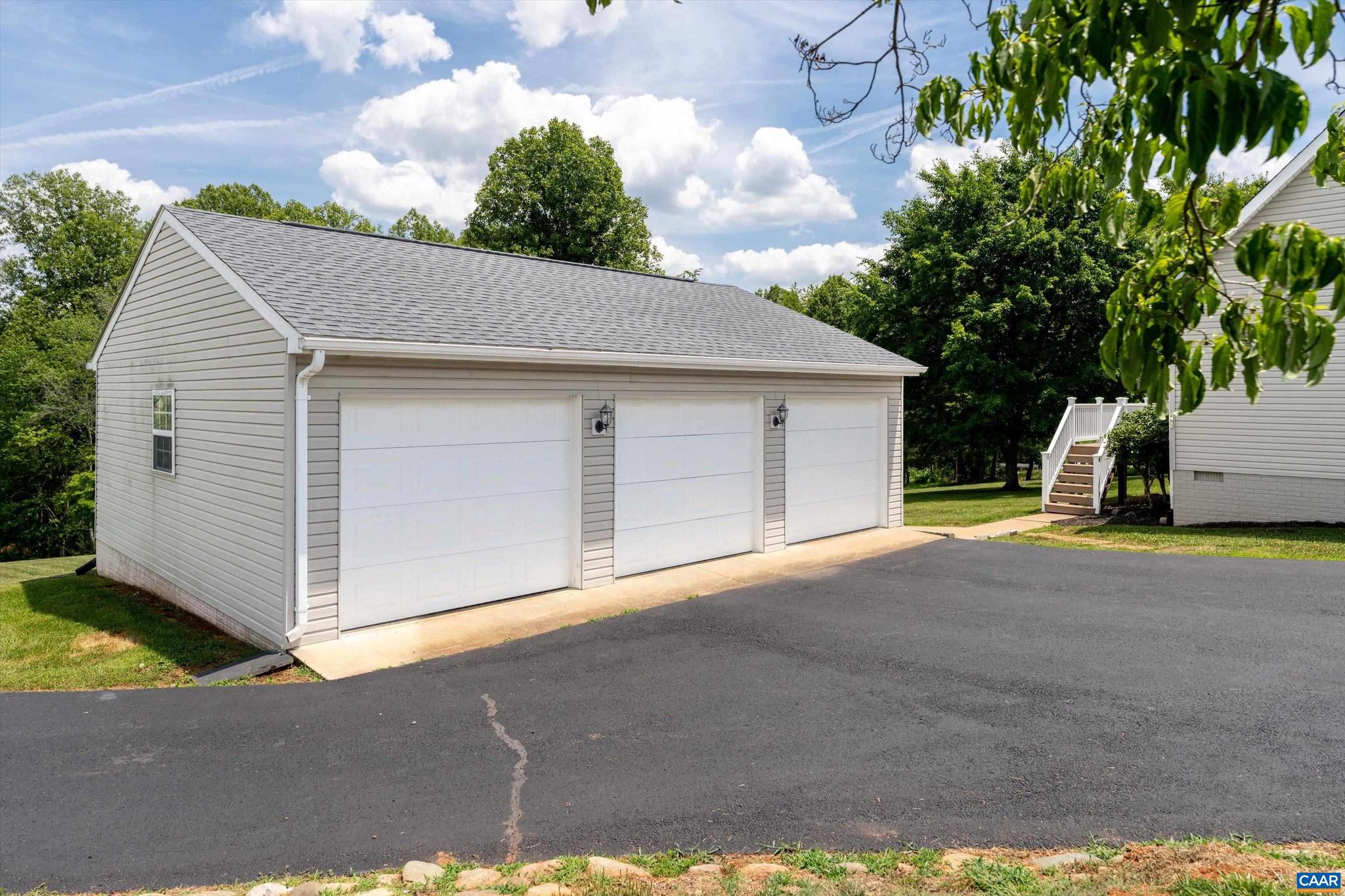 VALLEY VIEW ESTATES - Residential