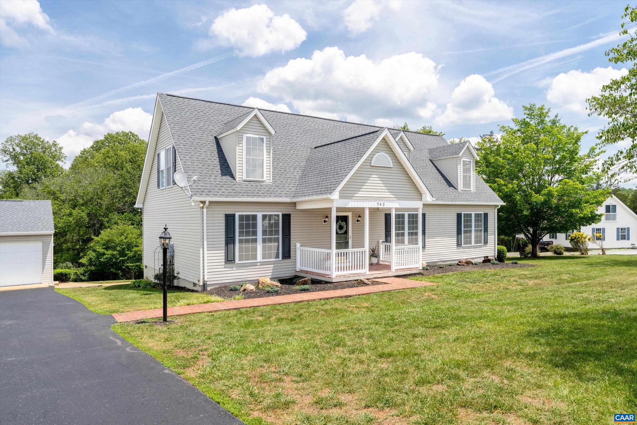 VALLEY VIEW ESTATES - Residential
