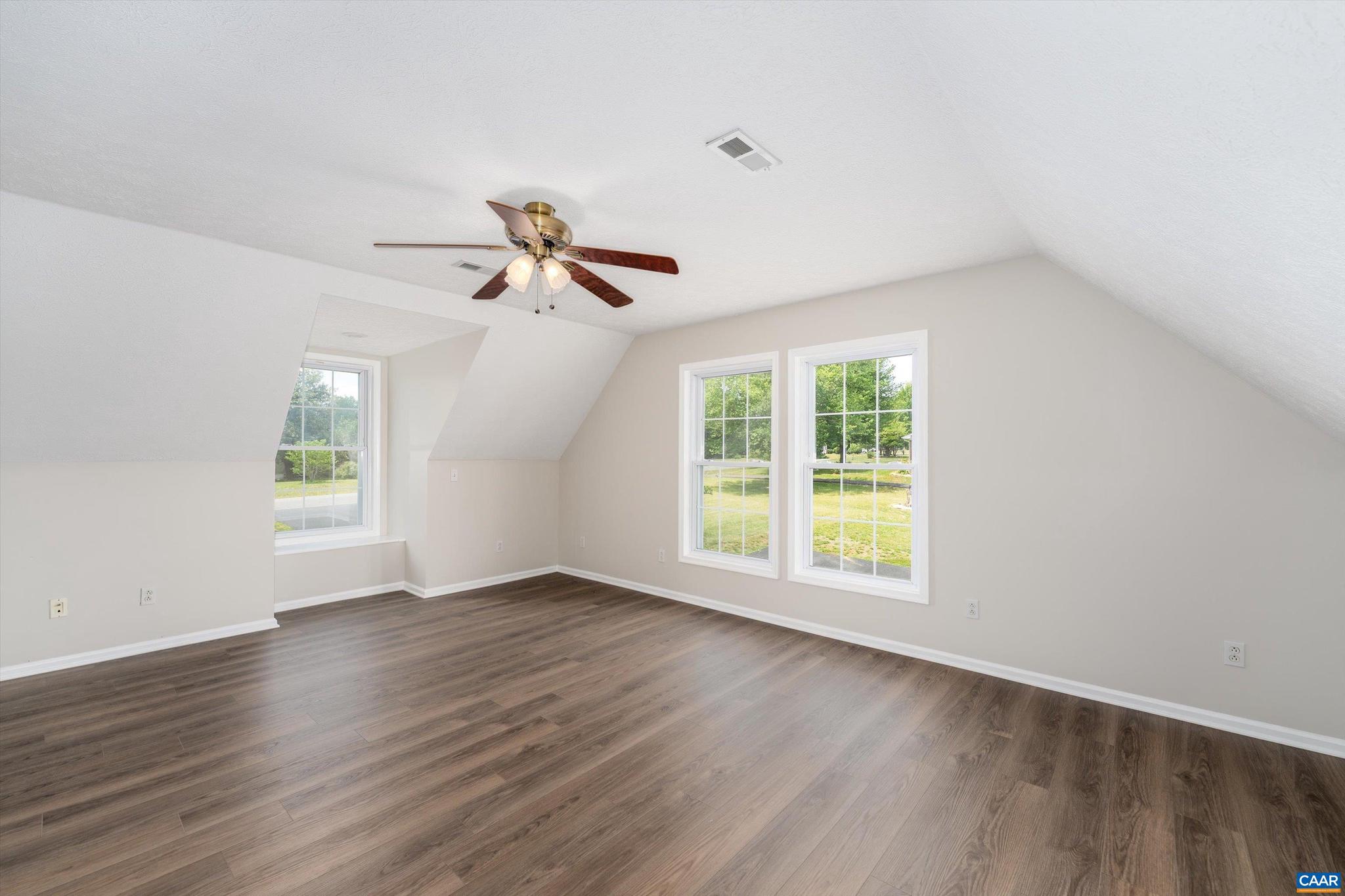 VALLEY VIEW ESTATES - Residential