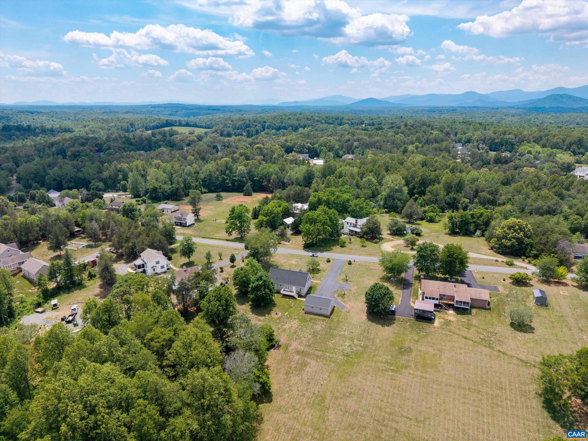 VALLEY VIEW ESTATES - Residential