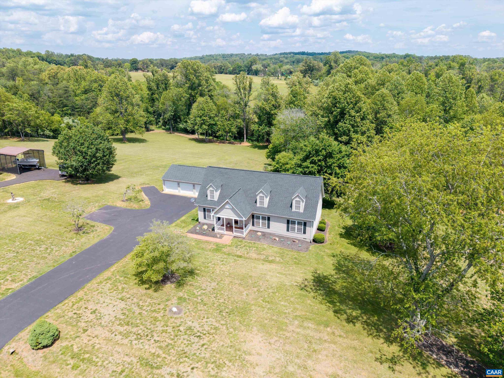 VALLEY VIEW ESTATES - Residential