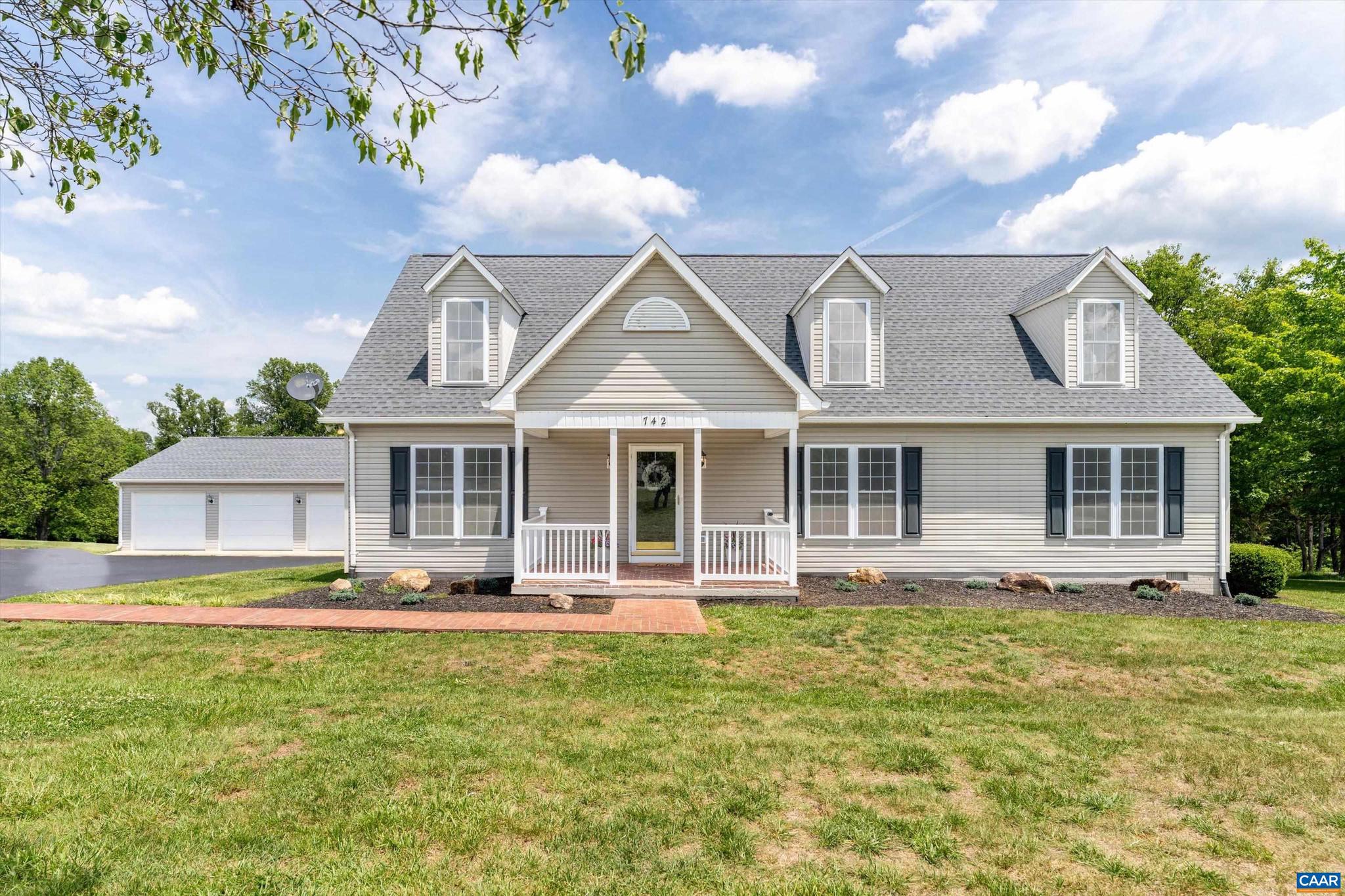 VALLEY VIEW ESTATES - Residential