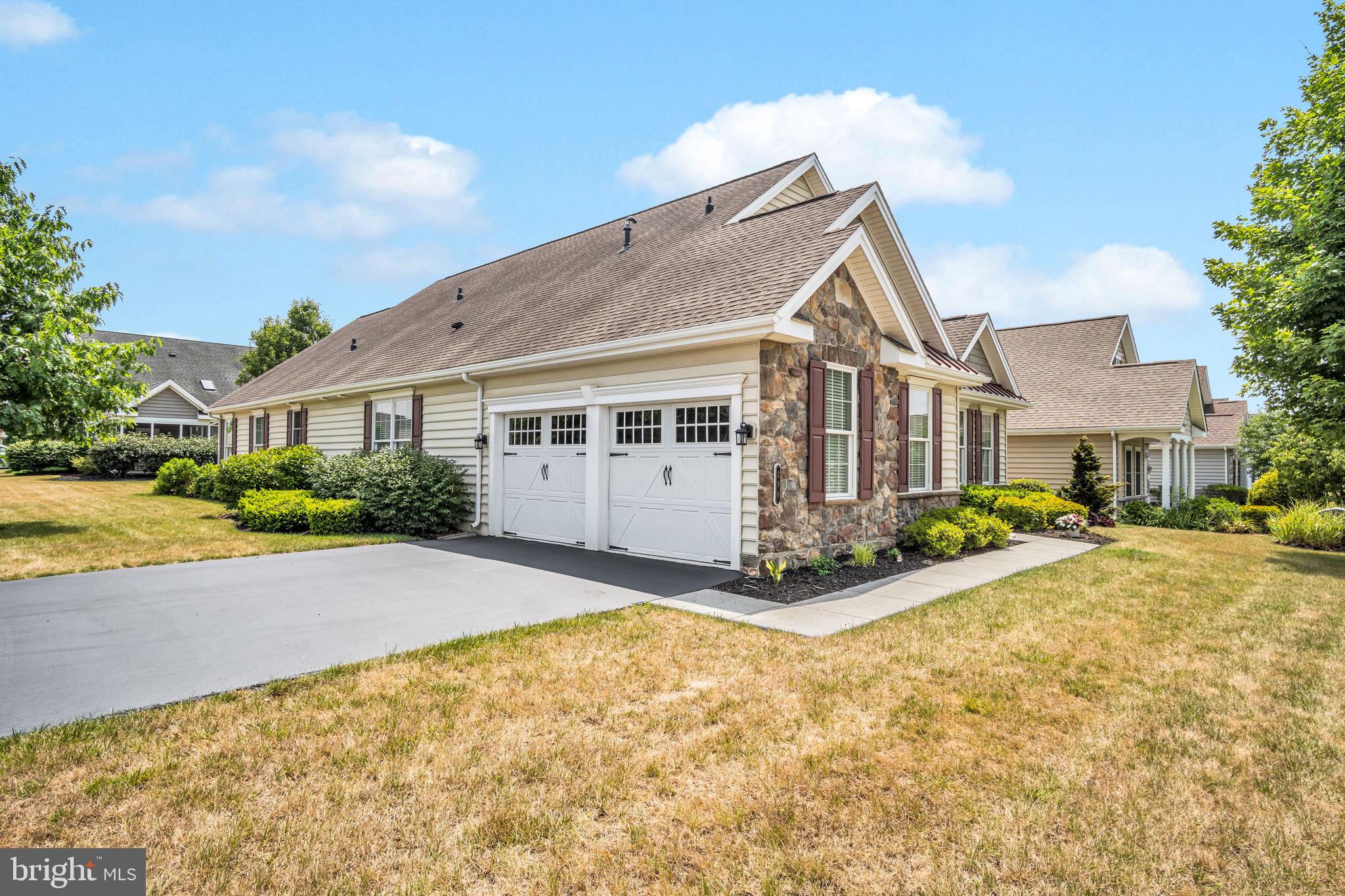 TRADITIONS OF AMERICA AT SILVER SPRING - Residential