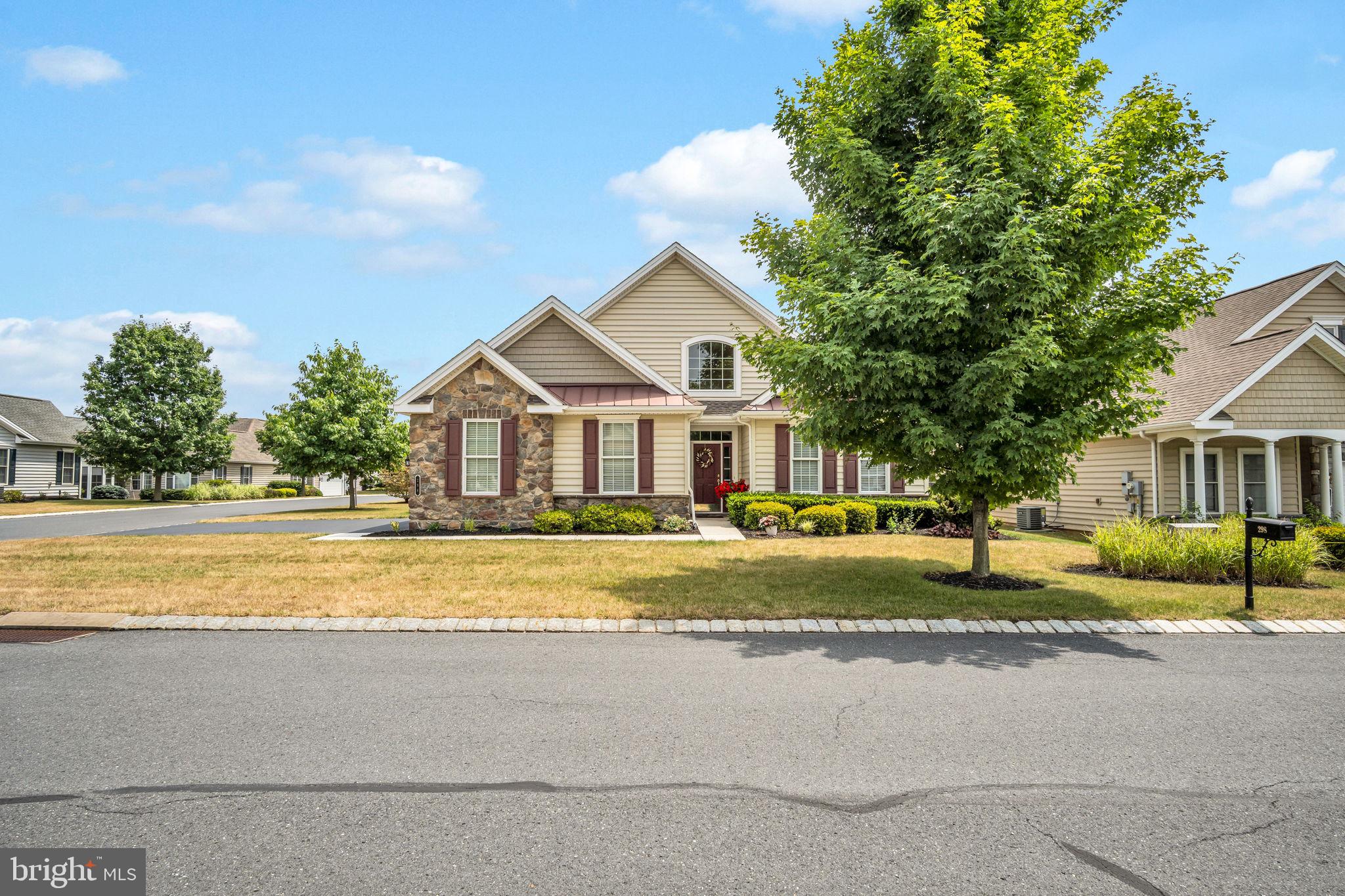 TRADITIONS OF AMERICA AT SILVER SPRING - Residential