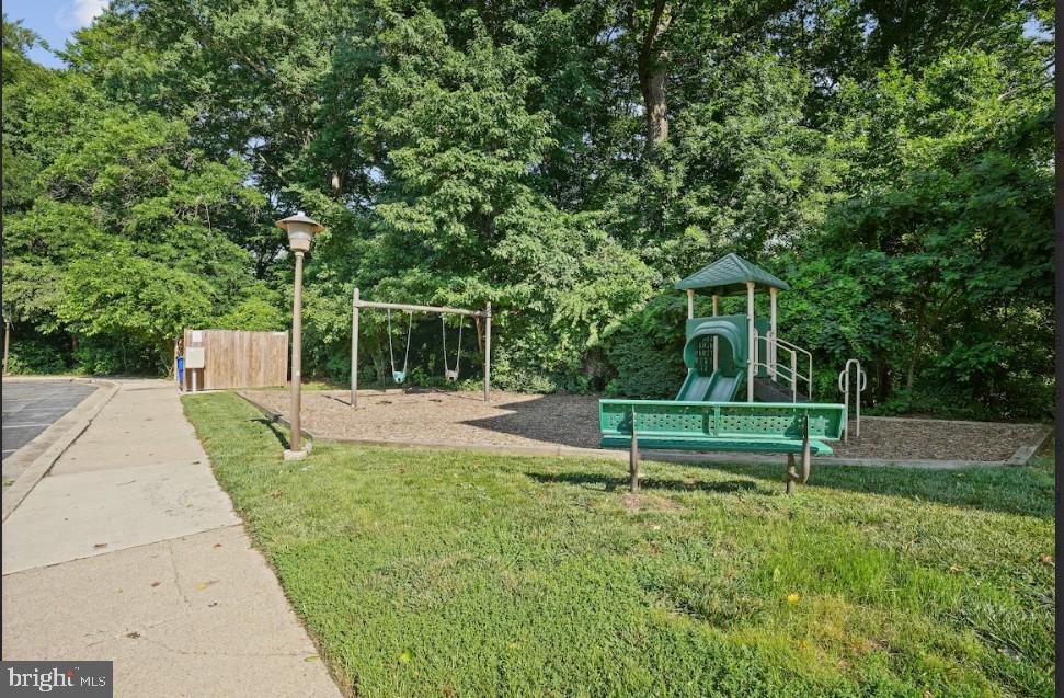 VILLAGE OF LONG REACH - Residential