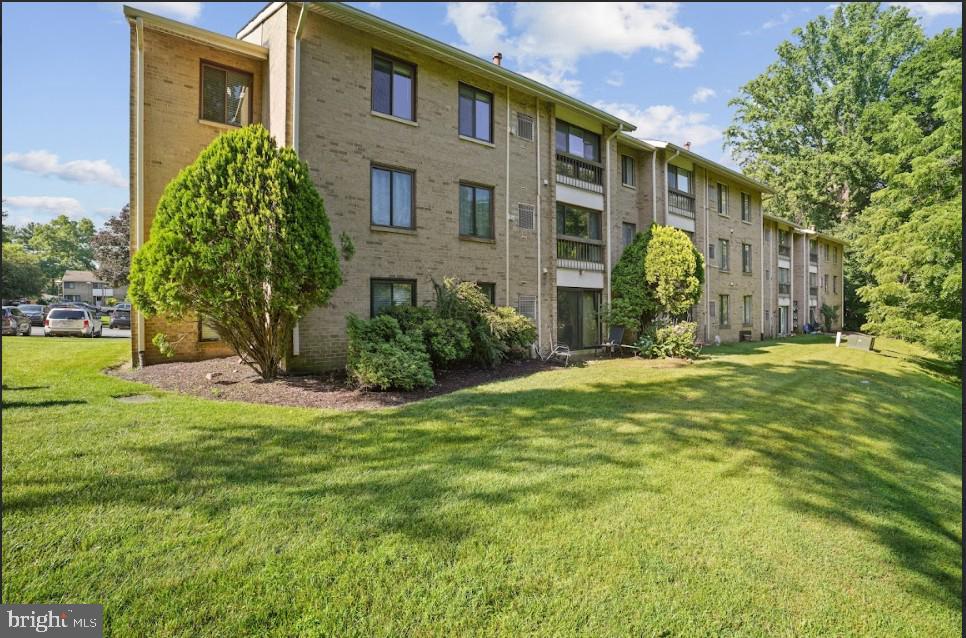 VILLAGE OF LONG REACH - Residential