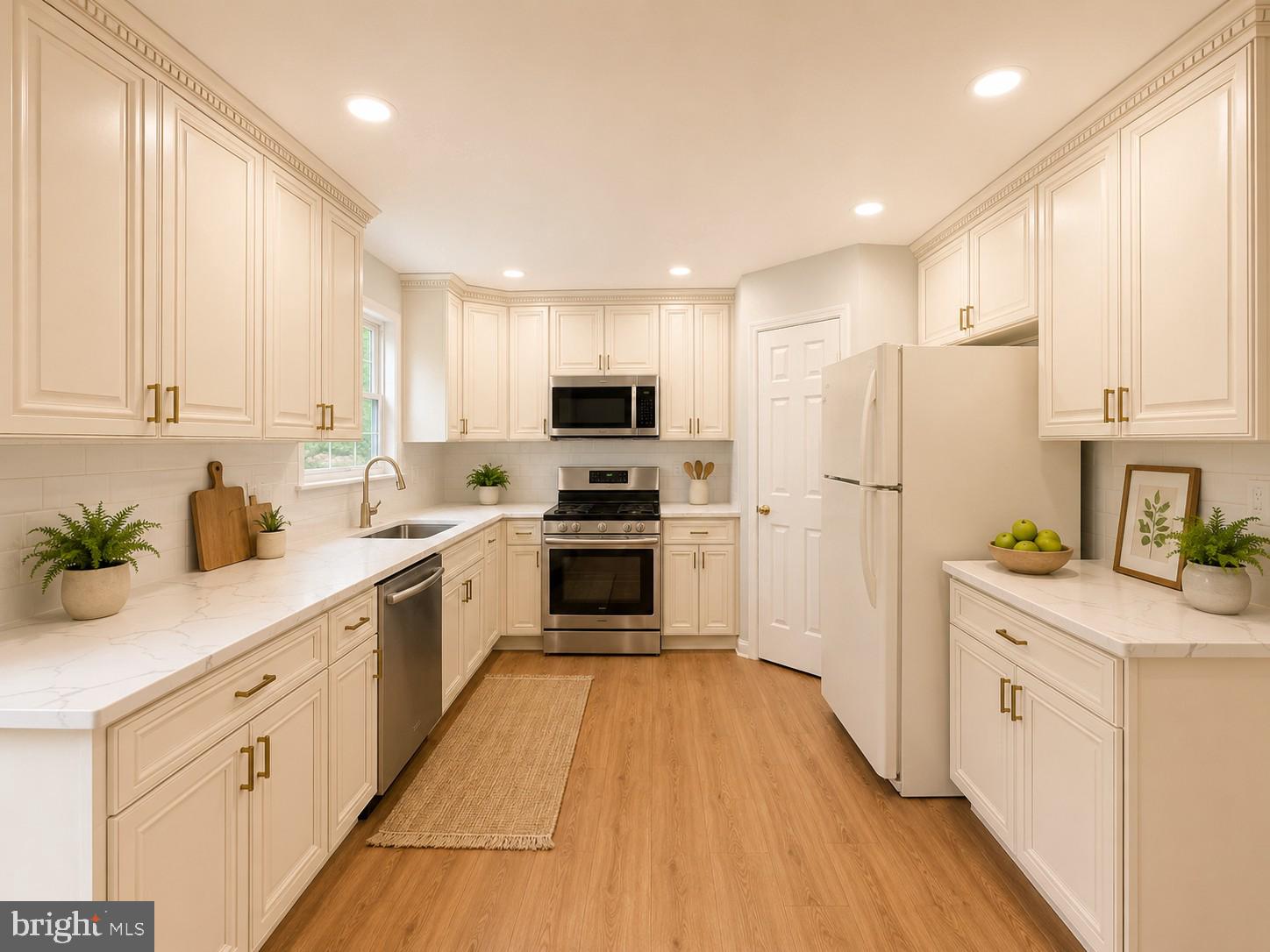 WEST LANHAM - Residential