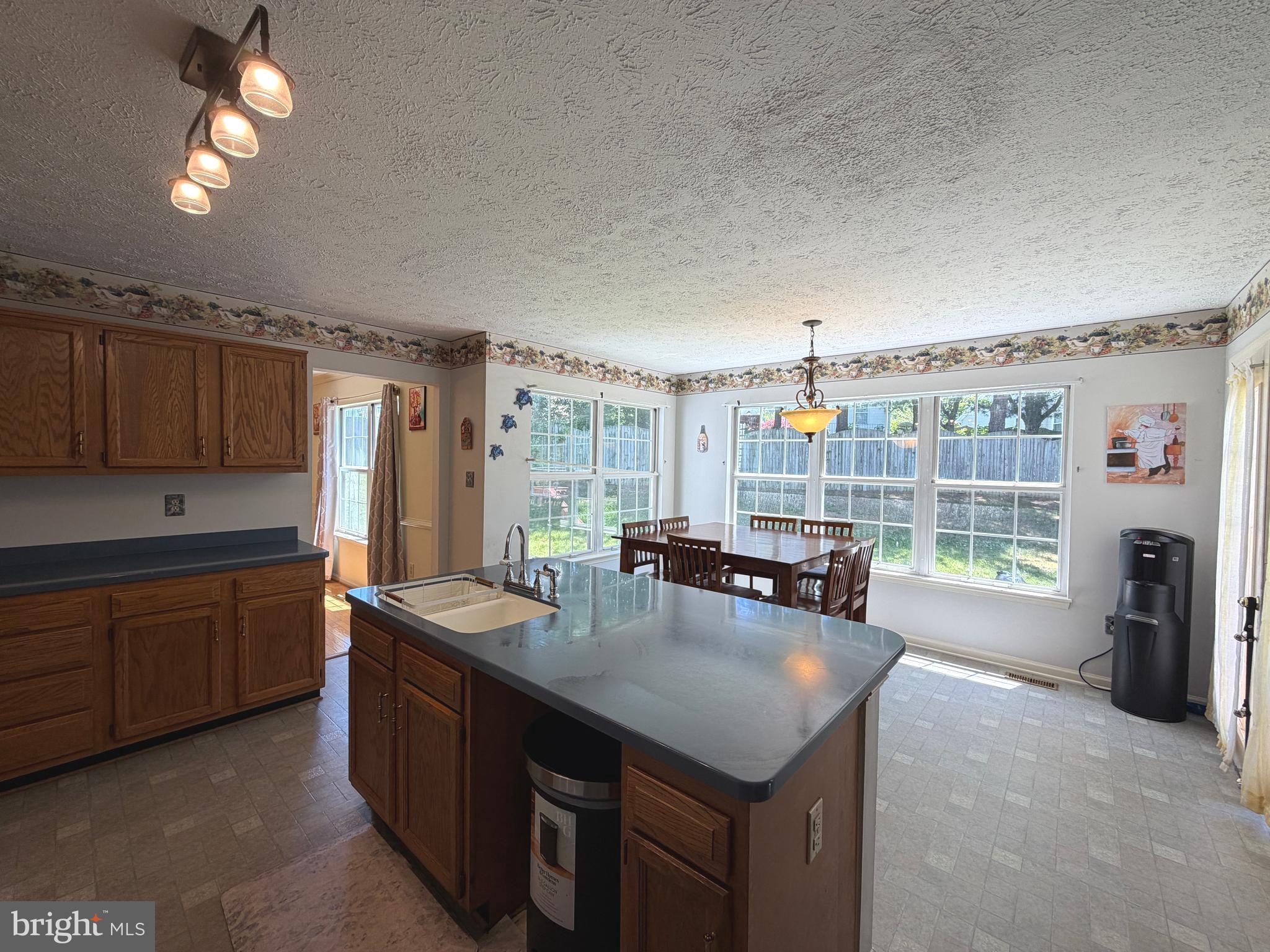 APPLE RIDGE - Residential