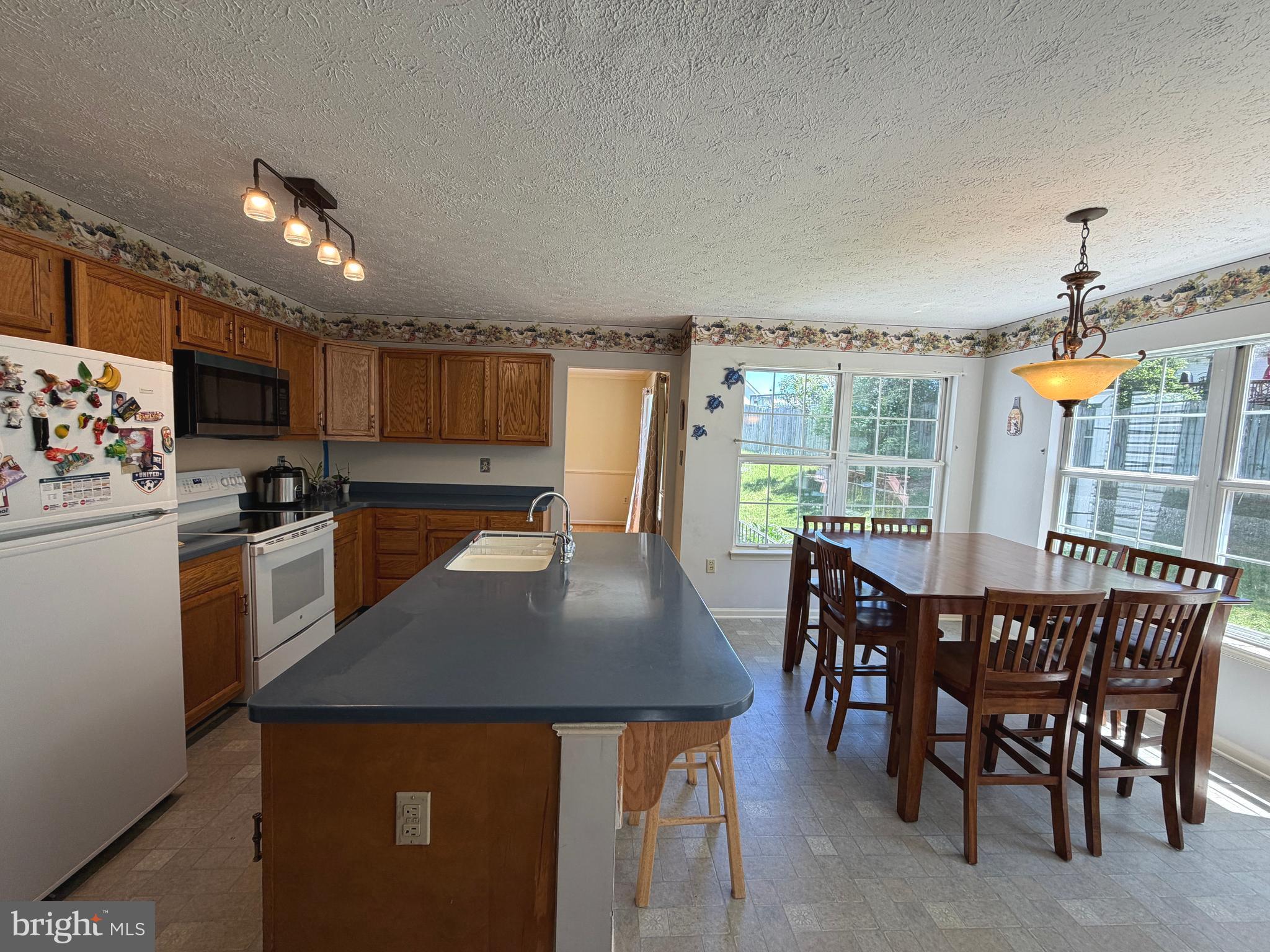 APPLE RIDGE - Residential