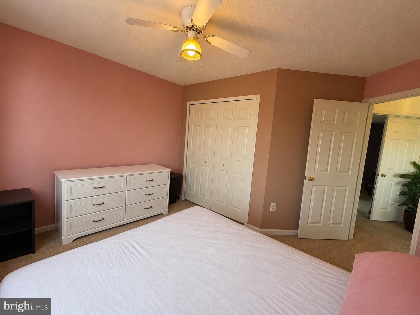 APPLE RIDGE - Residential