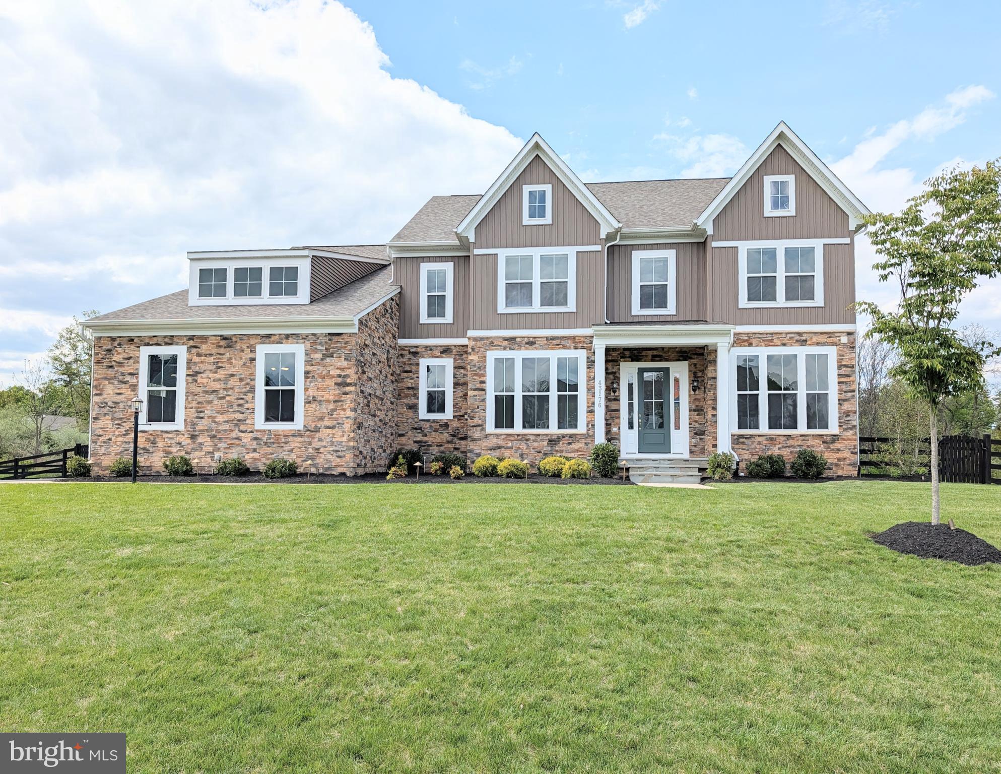 THE RESERVE AT HOLLY SPRINGS - Residential