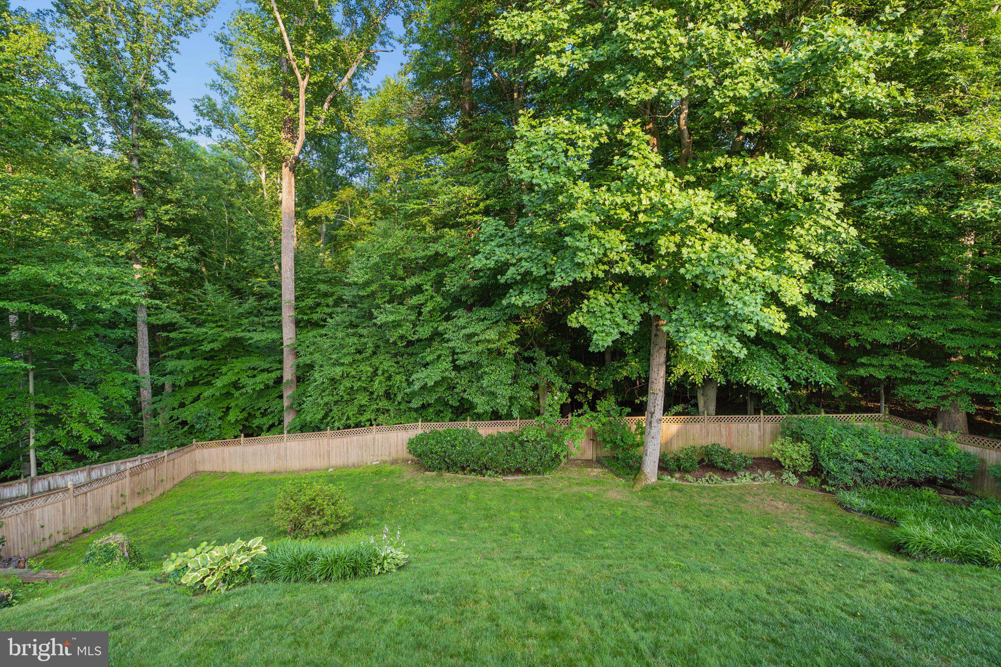ROCK CREEK MANOR - Residential