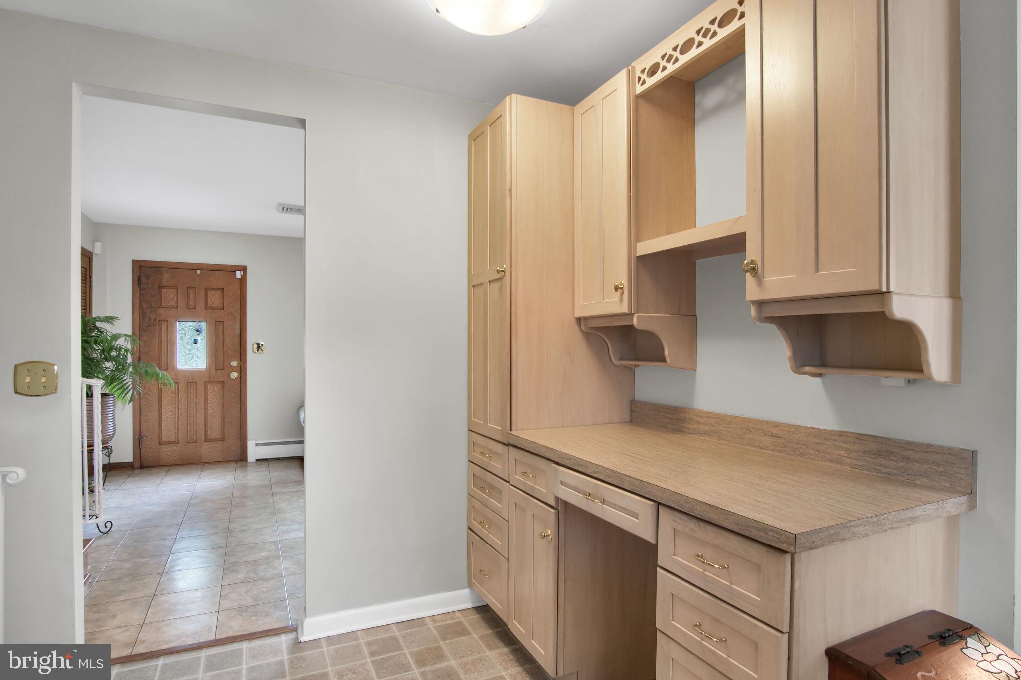 MT ALLEN HEIGHTS - Residential