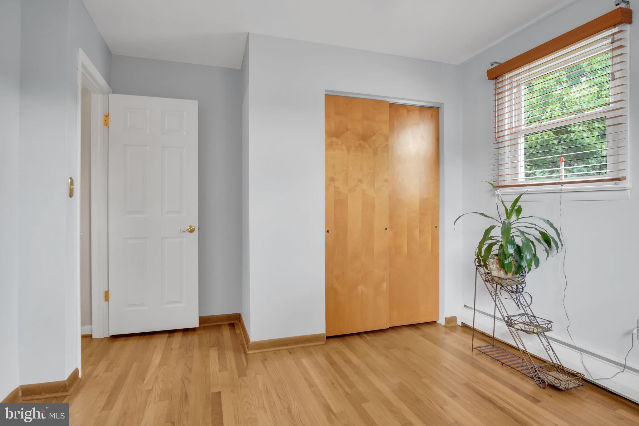 MT ALLEN HEIGHTS - Residential
