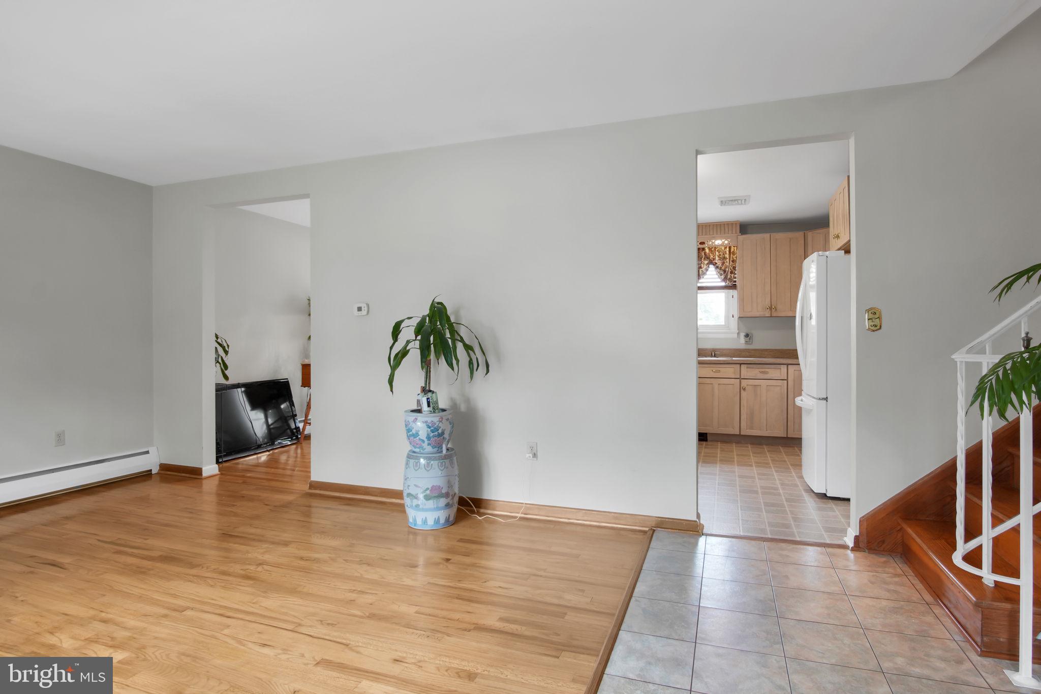 MT ALLEN HEIGHTS - Residential