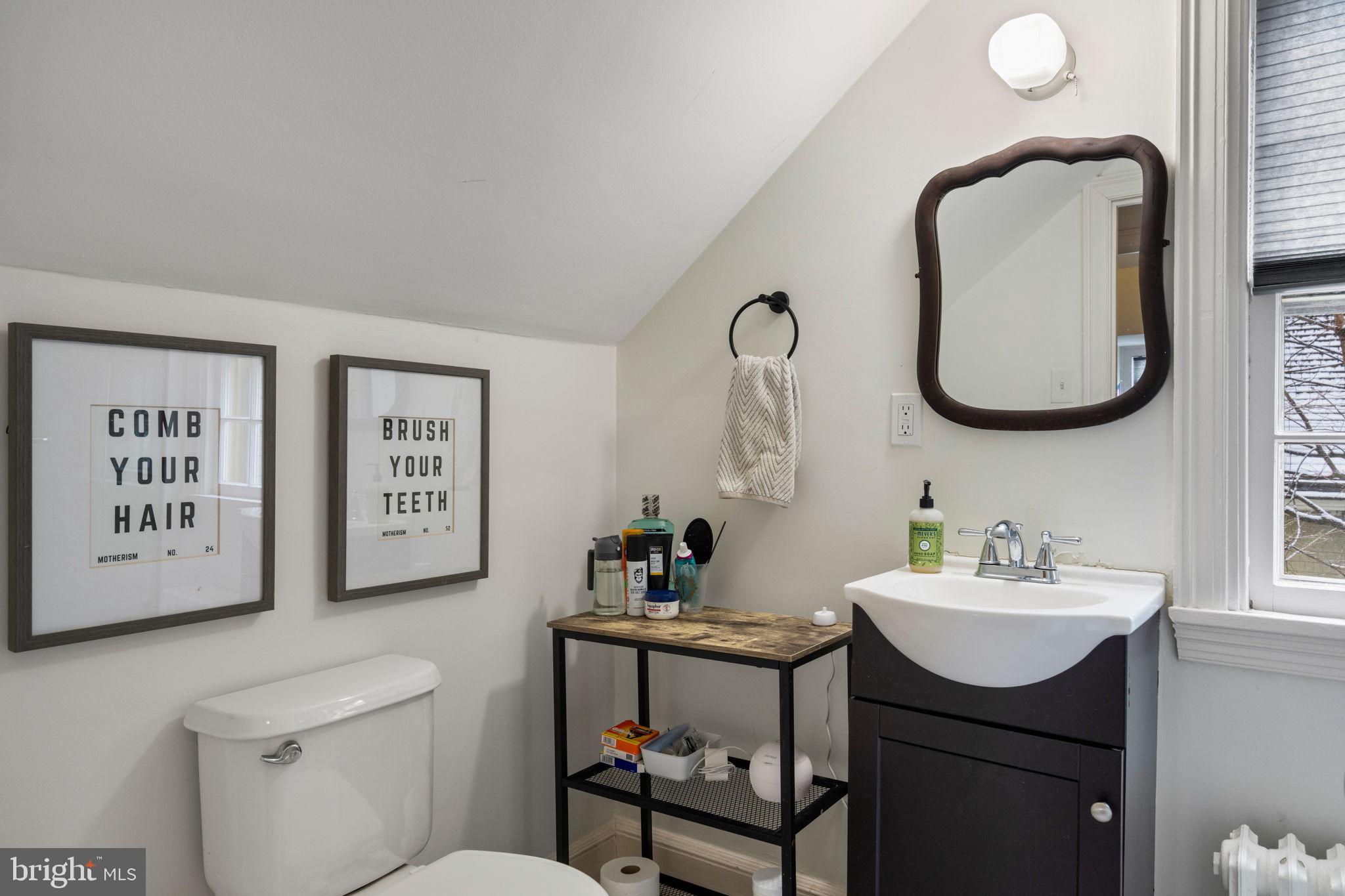 CHESTNUT HILL - Residential