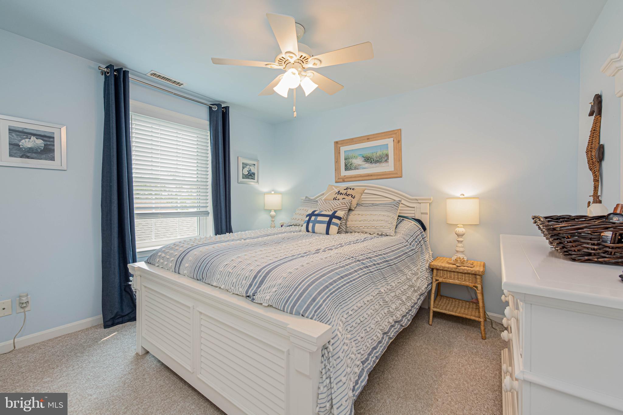 SWANN KEYS - Residential