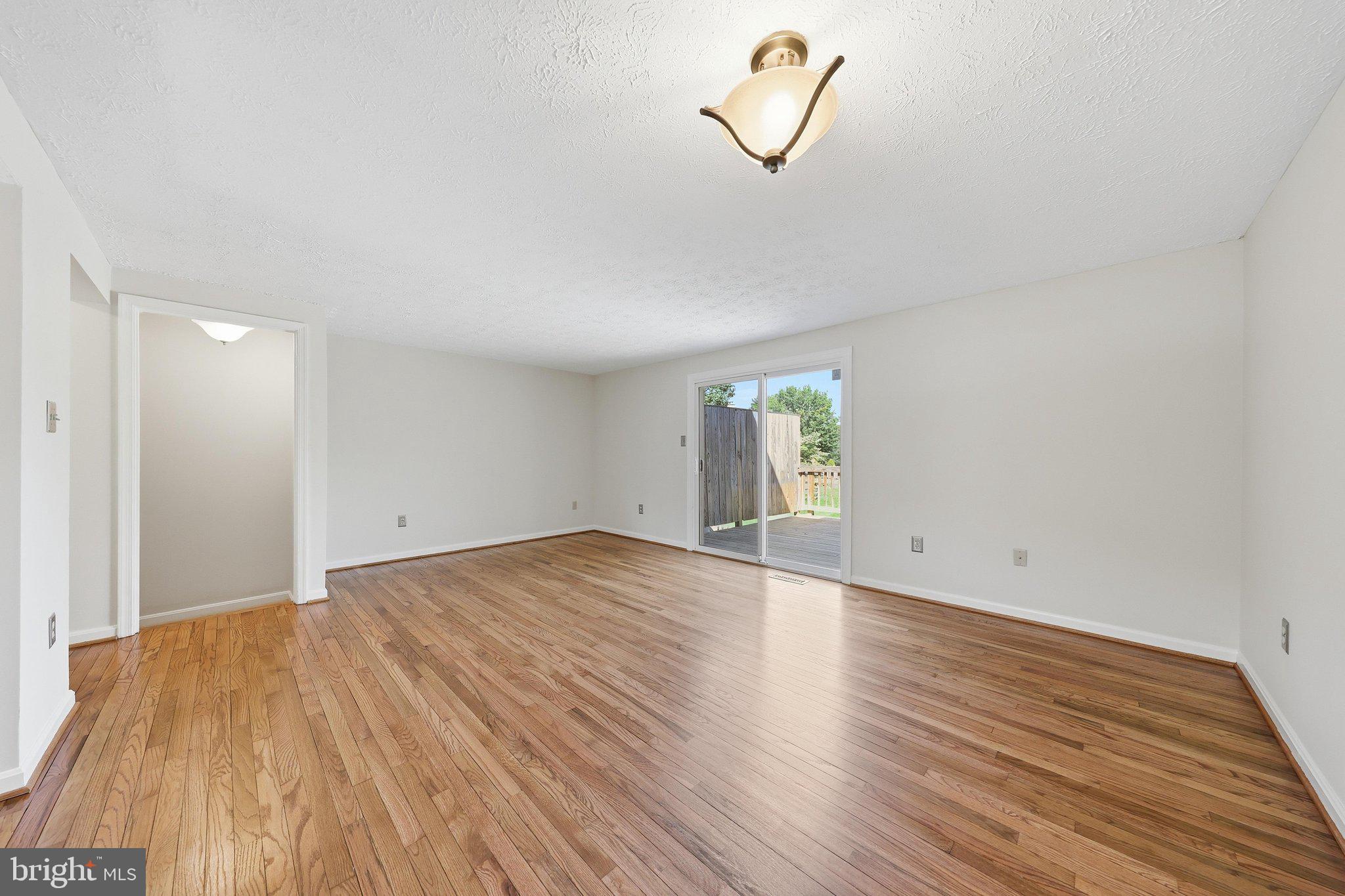 FREDERICKTOWNE VILLAGE - Residential