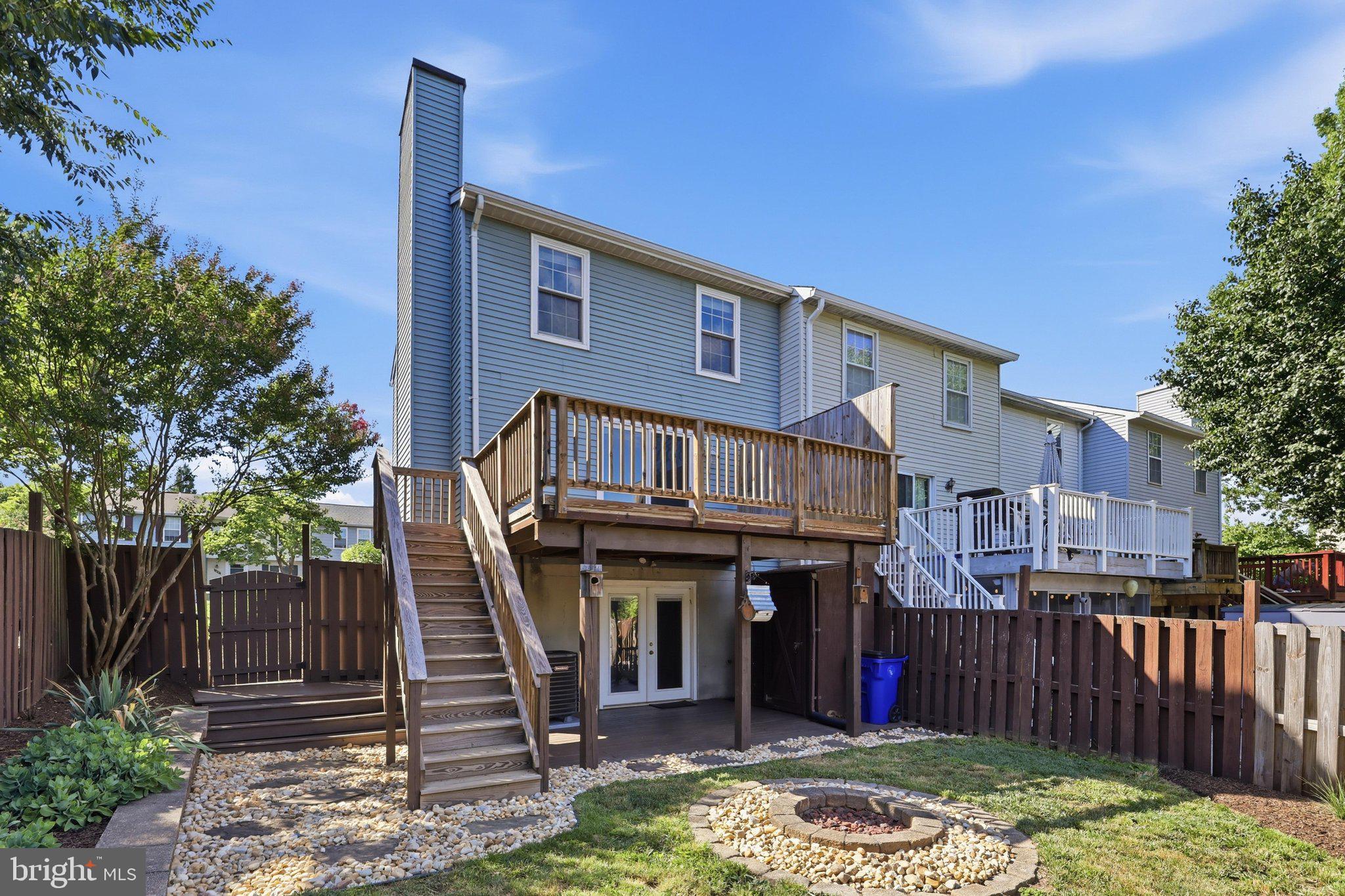 FREDERICKTOWNE VILLAGE - Residential