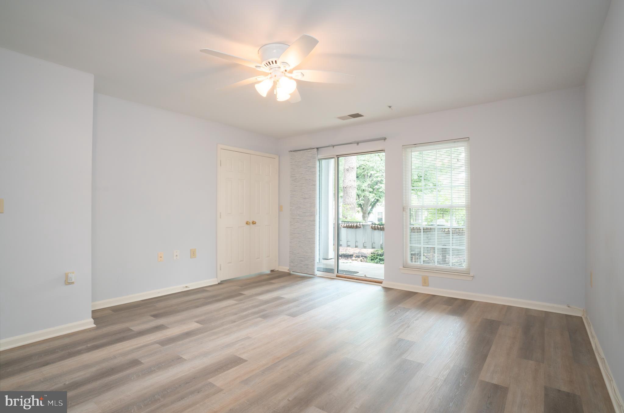 SILVERBROOK FARMS - Residential