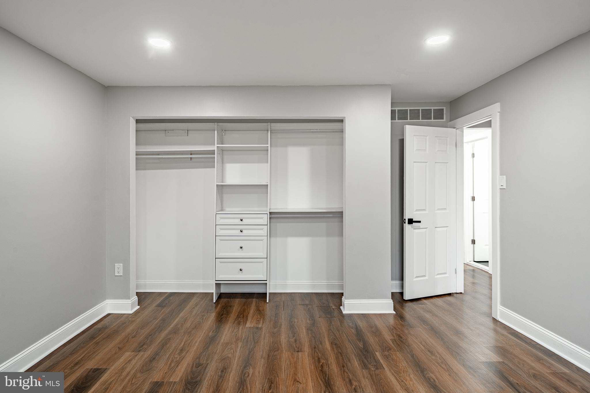 THE CROSSINGS AT EXT - Residential