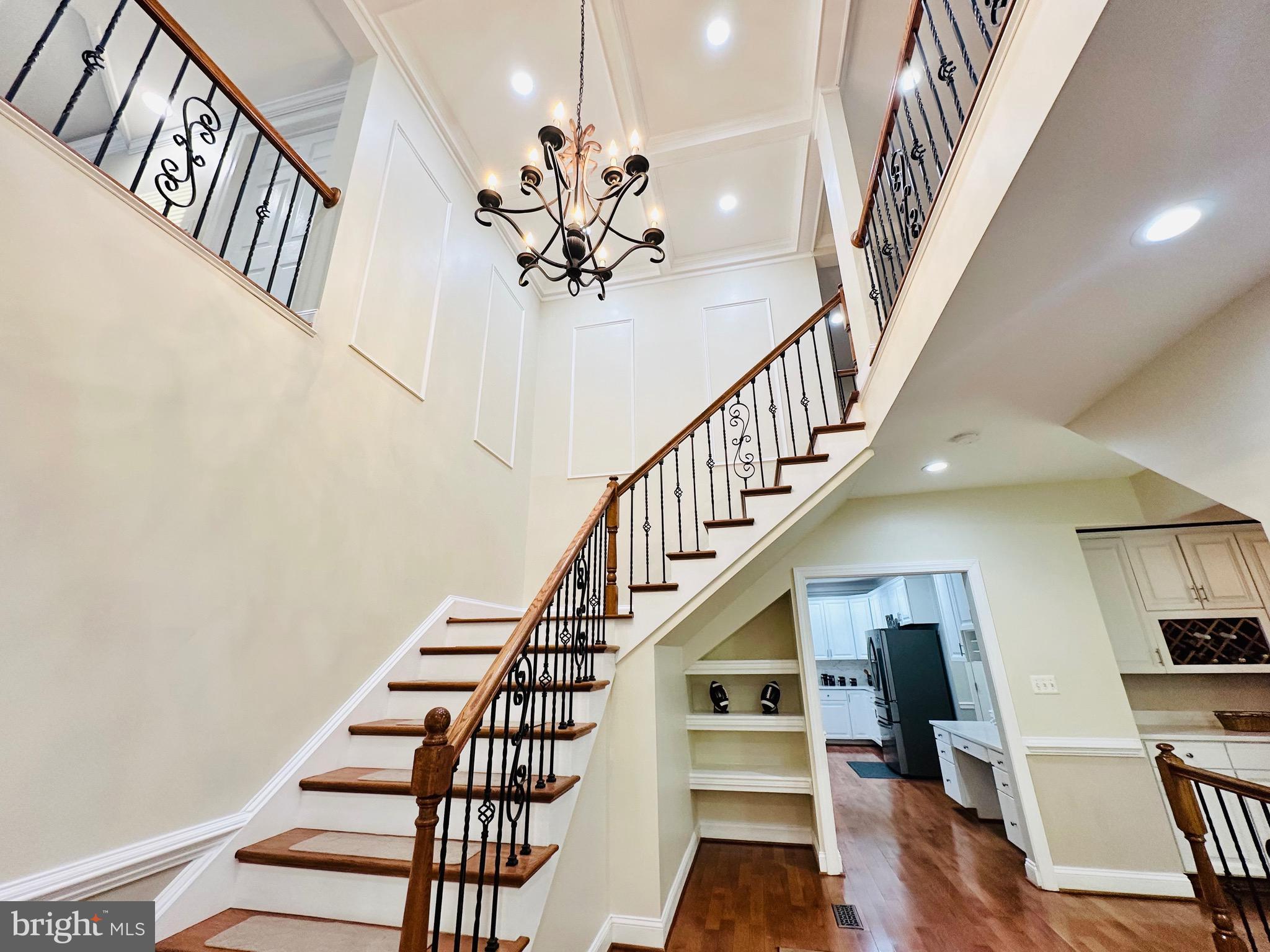 VALLEY HILLS - Residential