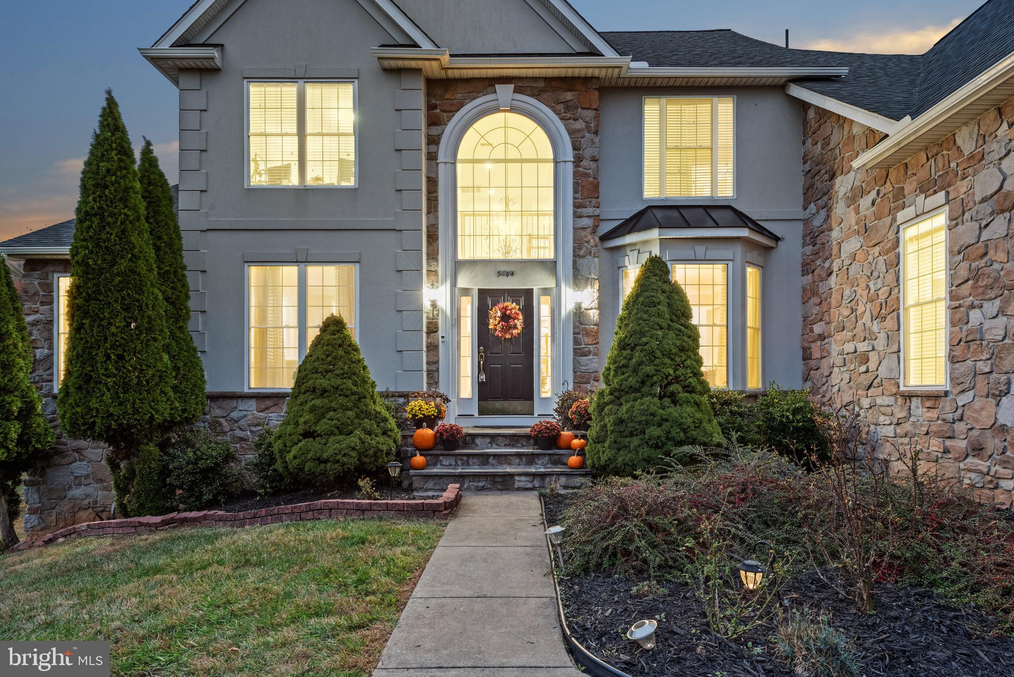 VALLEY HILLS - Residential