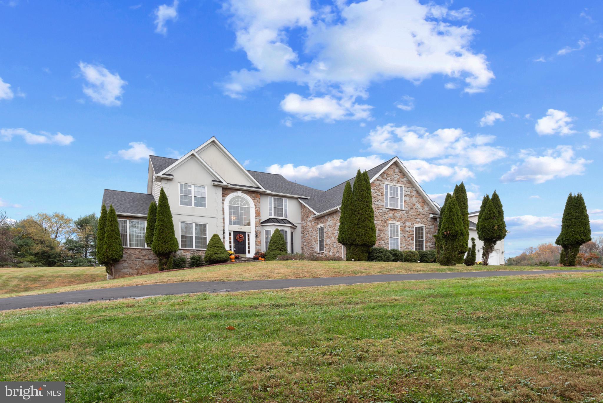 VALLEY HILLS - Residential