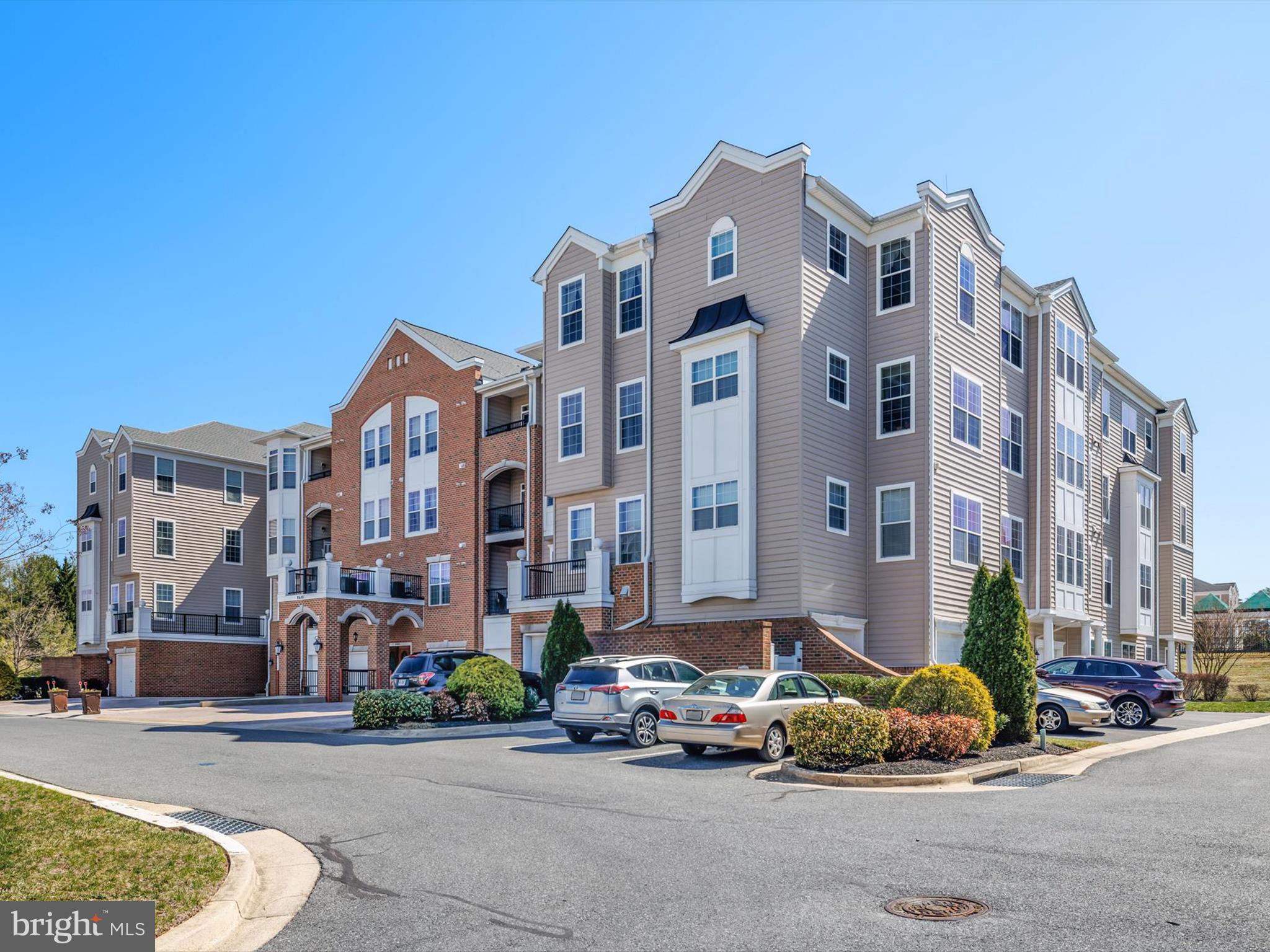 CEDAR RIDGE - Residential