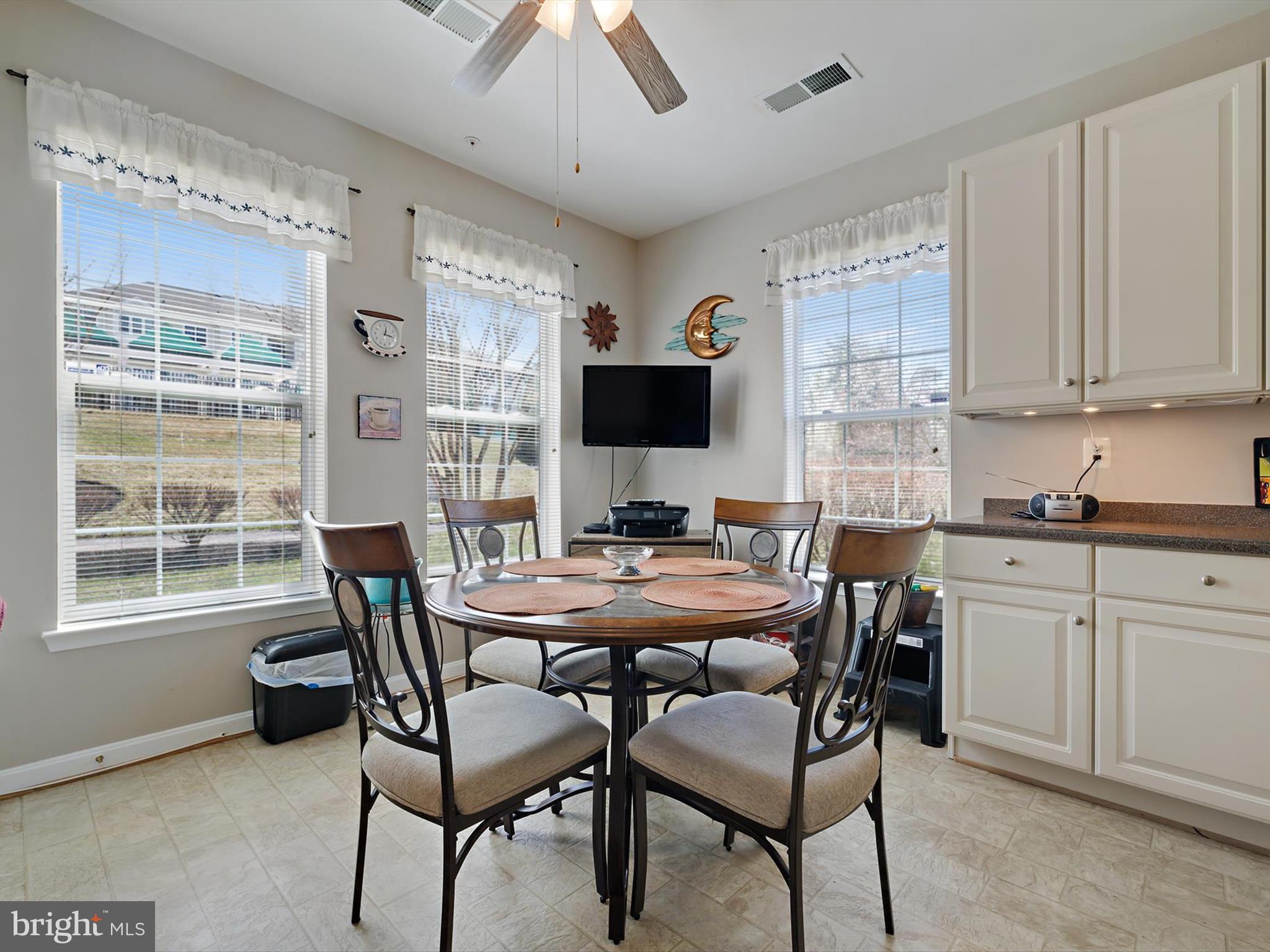 CEDAR RIDGE - Residential