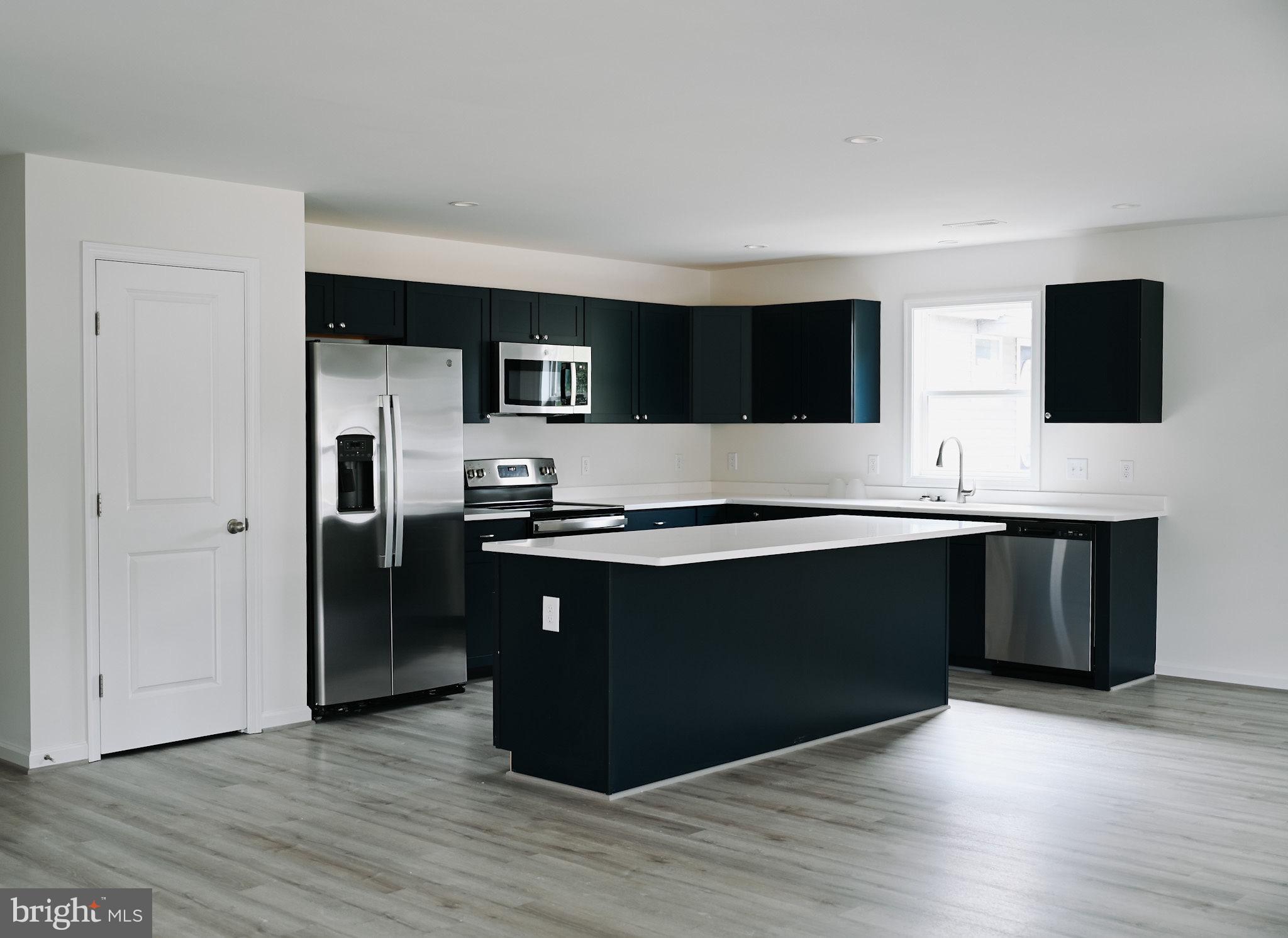 PLACID BAY ESTATES - Residential