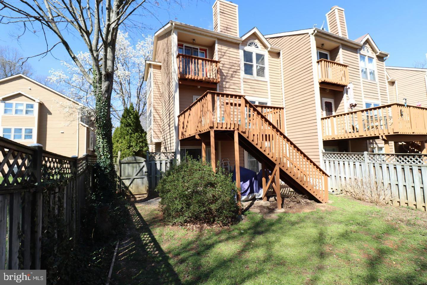 CEDAR WOODS - Residential Lease
