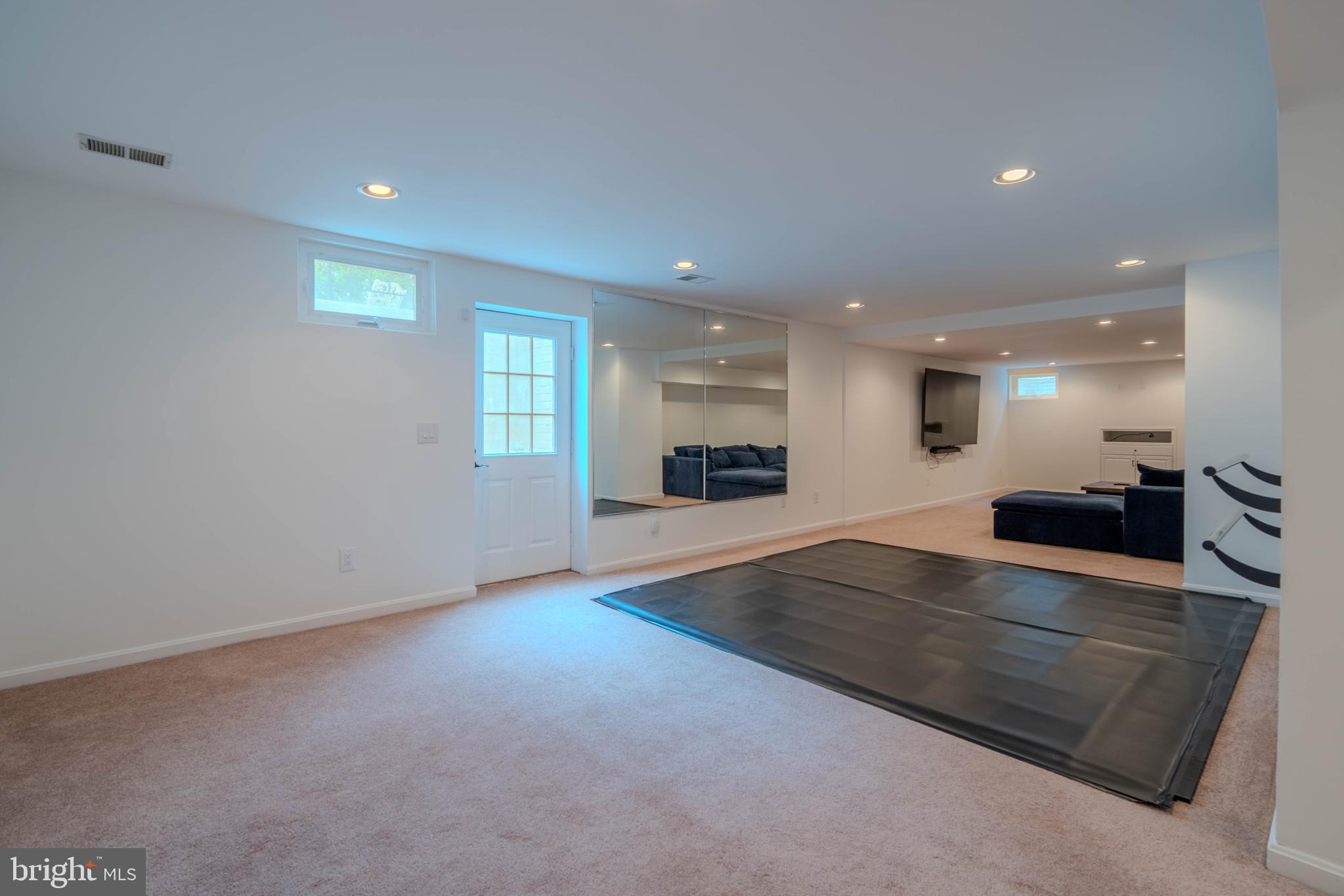 THE HAMLETS - Residential