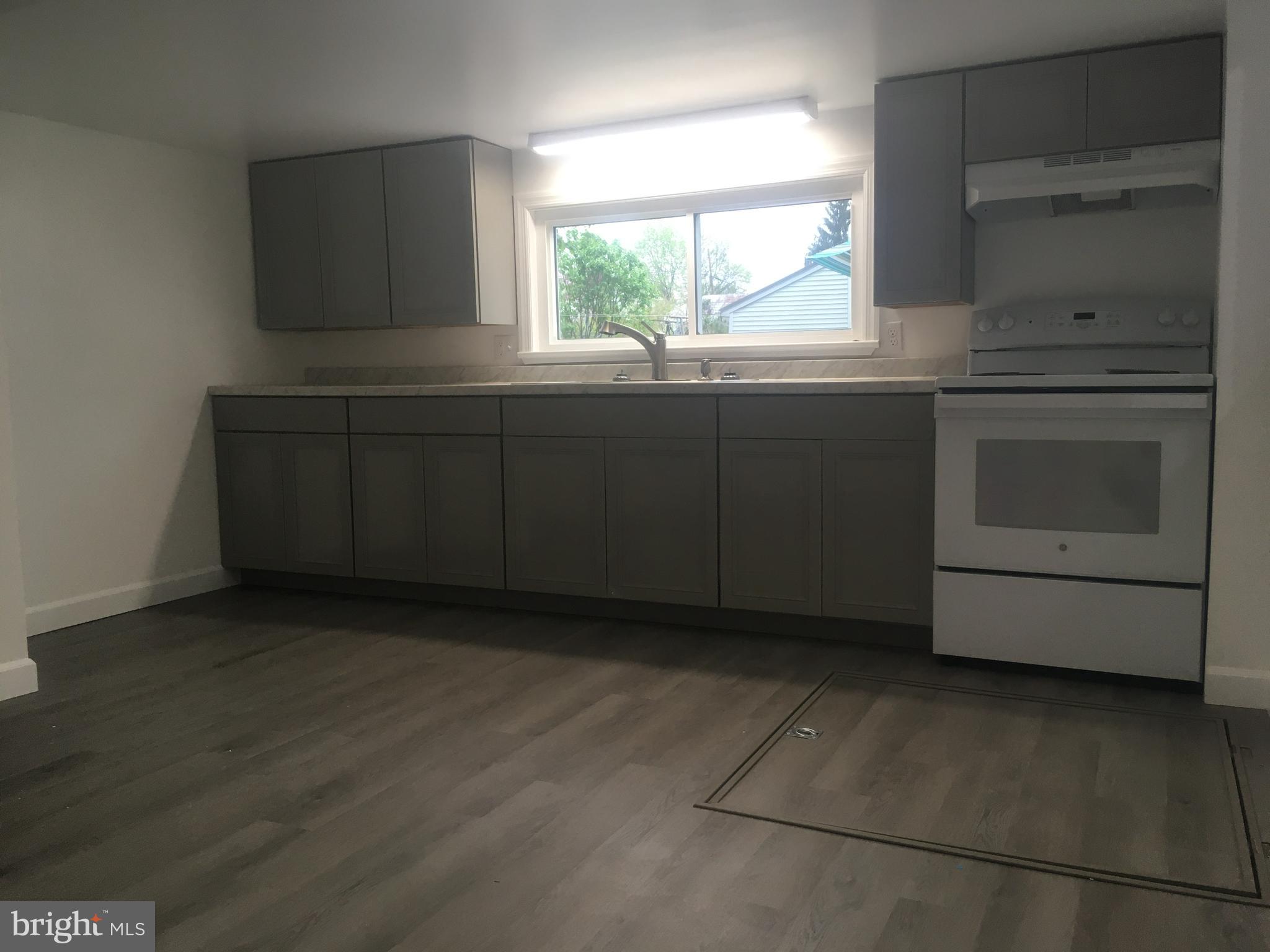 NEWVILLE BOROUGH - Residential