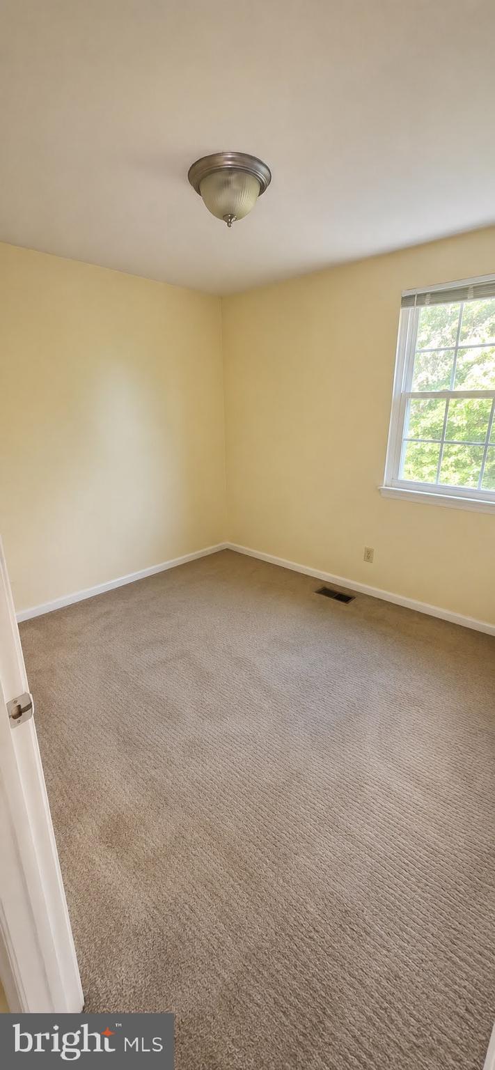 FARMINGDALE ESTATES - Residential