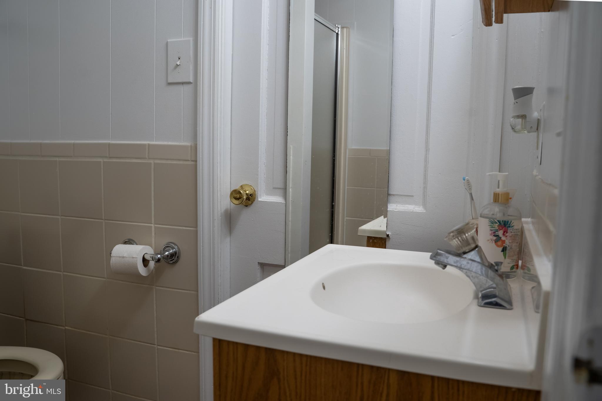 FARMINGDALE ESTATES - Residential