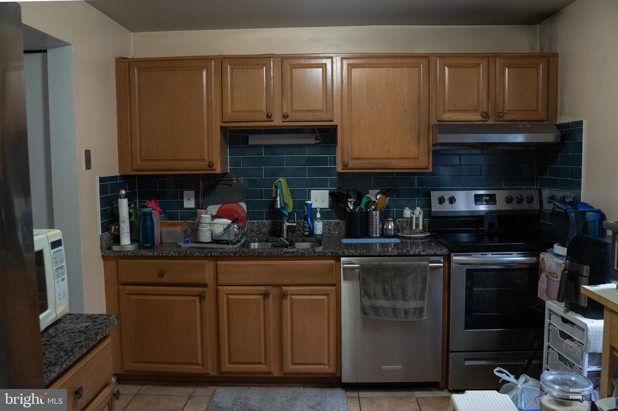 FARMINGDALE ESTATES - Residential