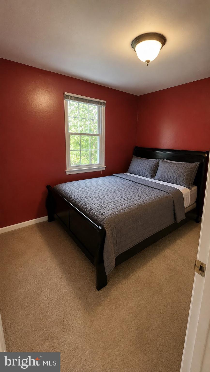 FARMINGDALE ESTATES - Residential