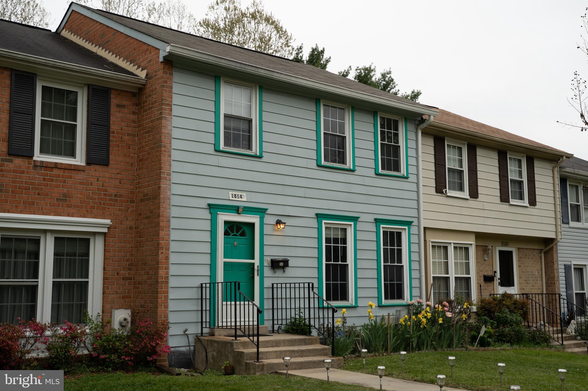 FARMINGDALE ESTATES - Residential