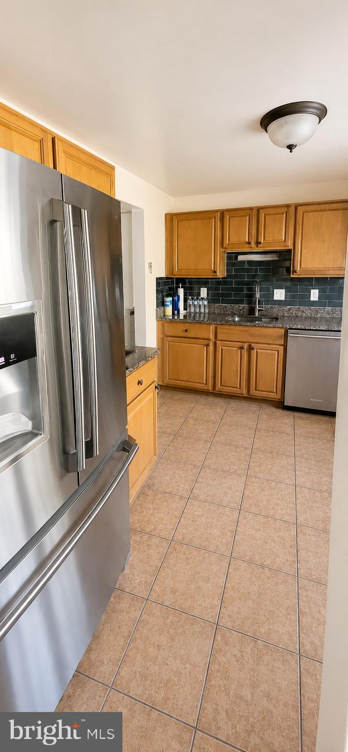 FARMINGDALE ESTATES - Residential