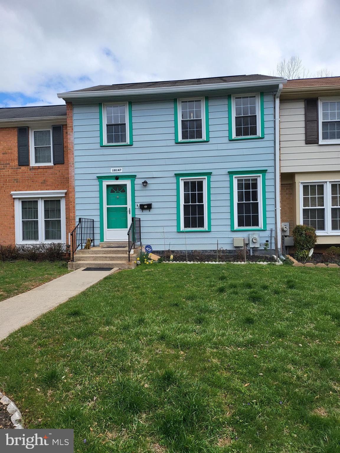 Showings begin May 1st.
24 hour notice
This is a beautiful 3 bedroom, 3.5 bath townhome with two assigned parking spaces, a nice kitchen, granite countertop and a finished walkout basement. 
This beautifully renovated home is in a great location close to the shopping center, MARC train, off Clopper Rd and Great Seneca Hwy and in a highly desirable school district. 
Lots of upgrades made within 6 years. Roof done 6 years ago, stainless steel appliances (second fridge conveys), only 4 year old paint, outside solar lights, siding painted 6 years ago.