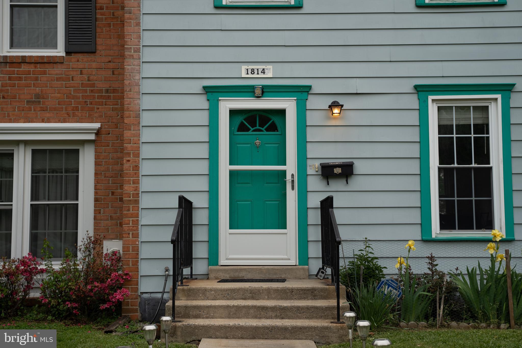 FARMINGDALE ESTATES - Residential