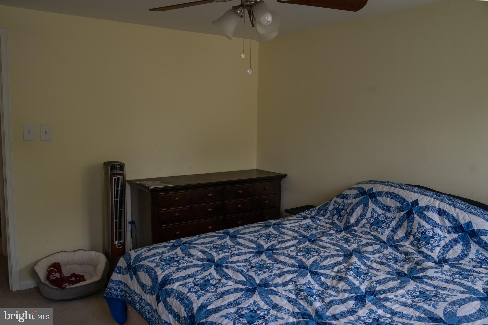 FARMINGDALE ESTATES - Residential