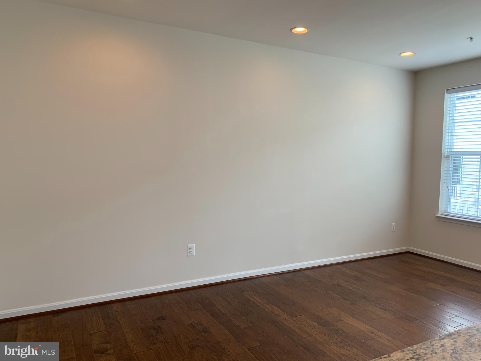 KENSINGTON OVERLOOK - Residential Lease