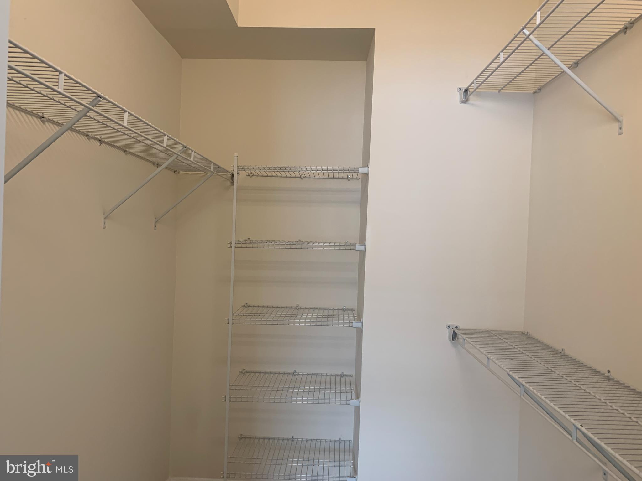 KENSINGTON OVERLOOK - Residential Lease